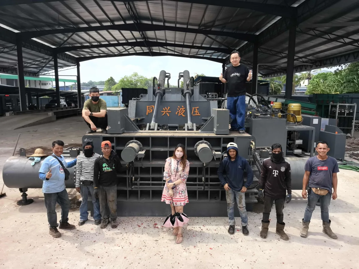 630T Double Main Cylinder Baler Commissioned in Malaysia image 1