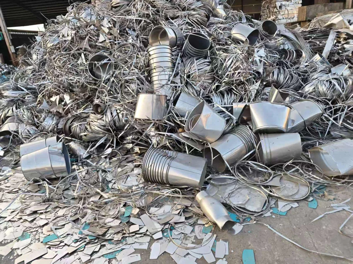 470T Vertical Metal Baler for Scrap Stainless Steel Recycling image 13
