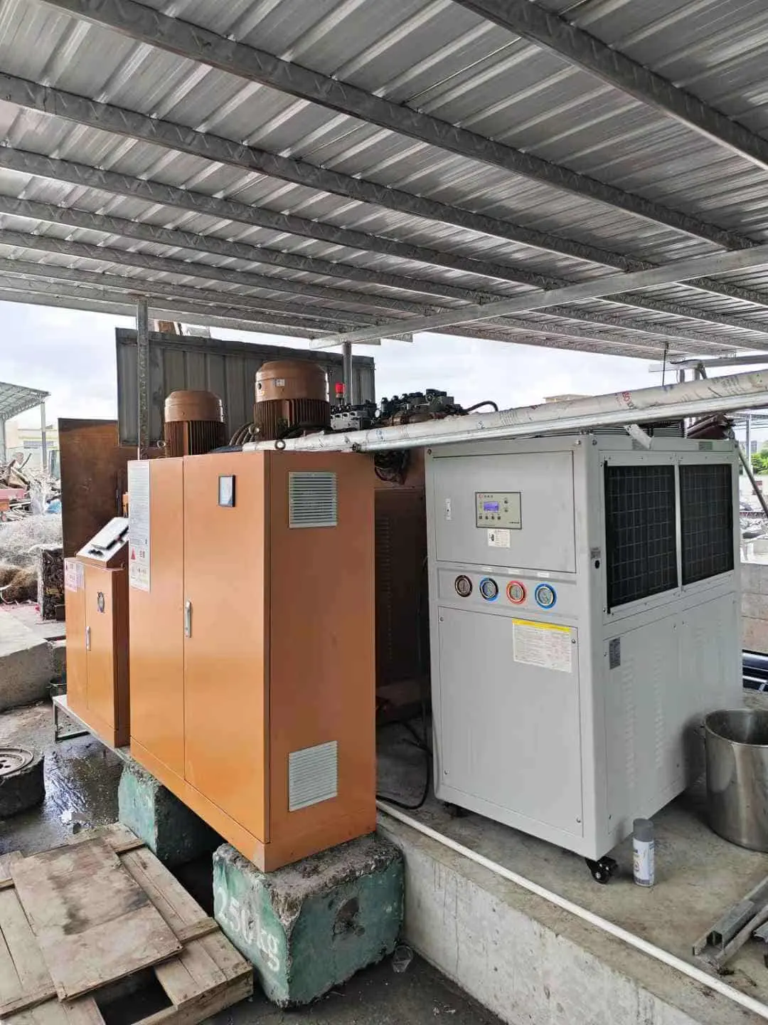 Double Main Cylinder Baler