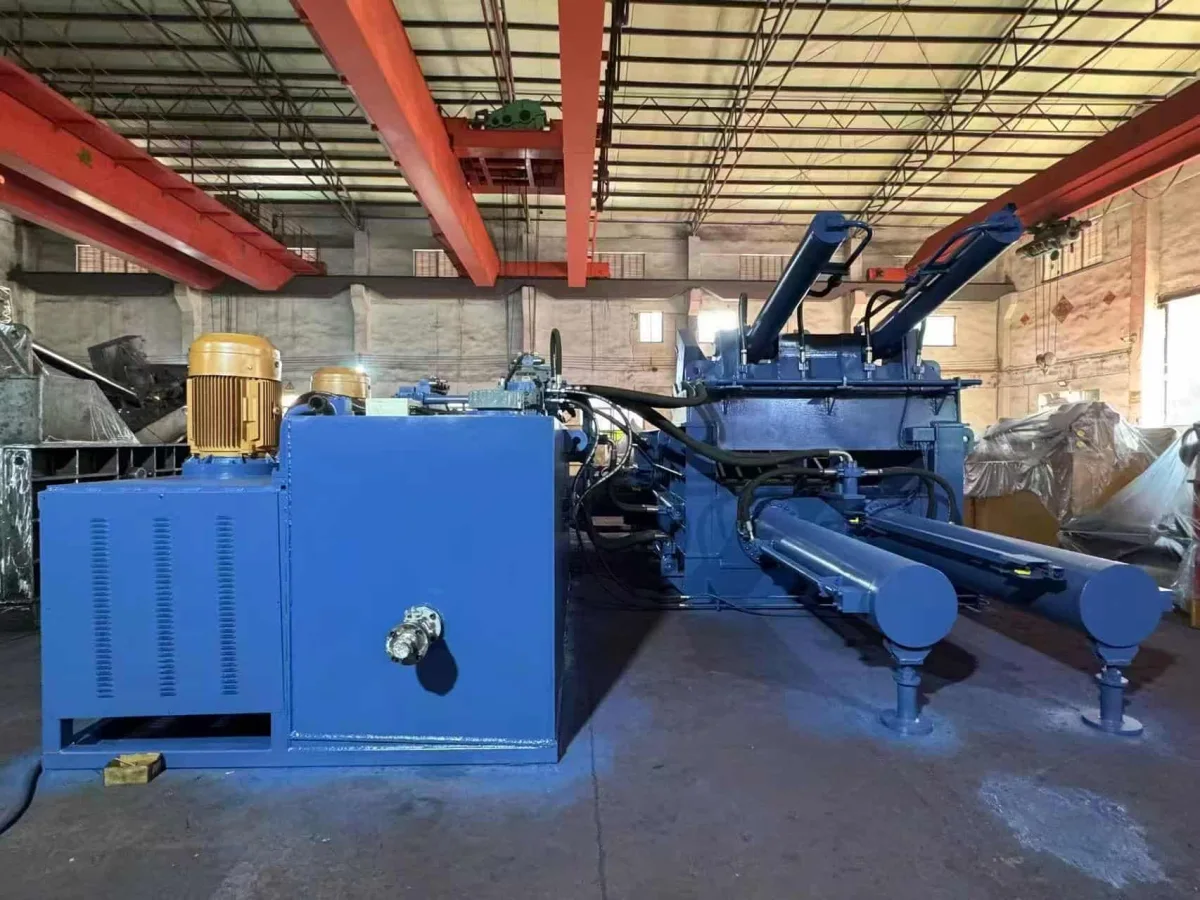 500T Side Push Type Metal Baler Commissioned in Poland image 4