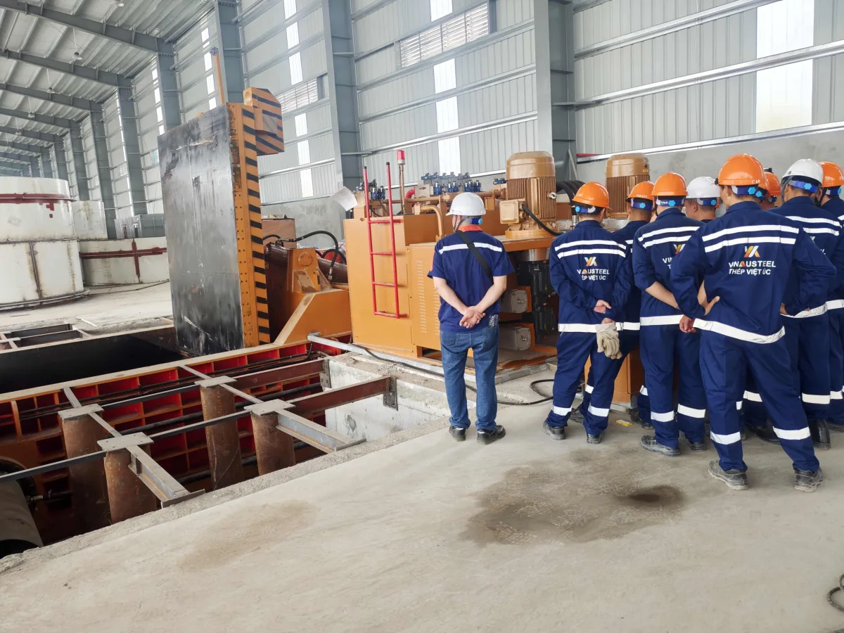 Three 500T Double Main Cylinder Balers Commissioned in Vietnam image 7