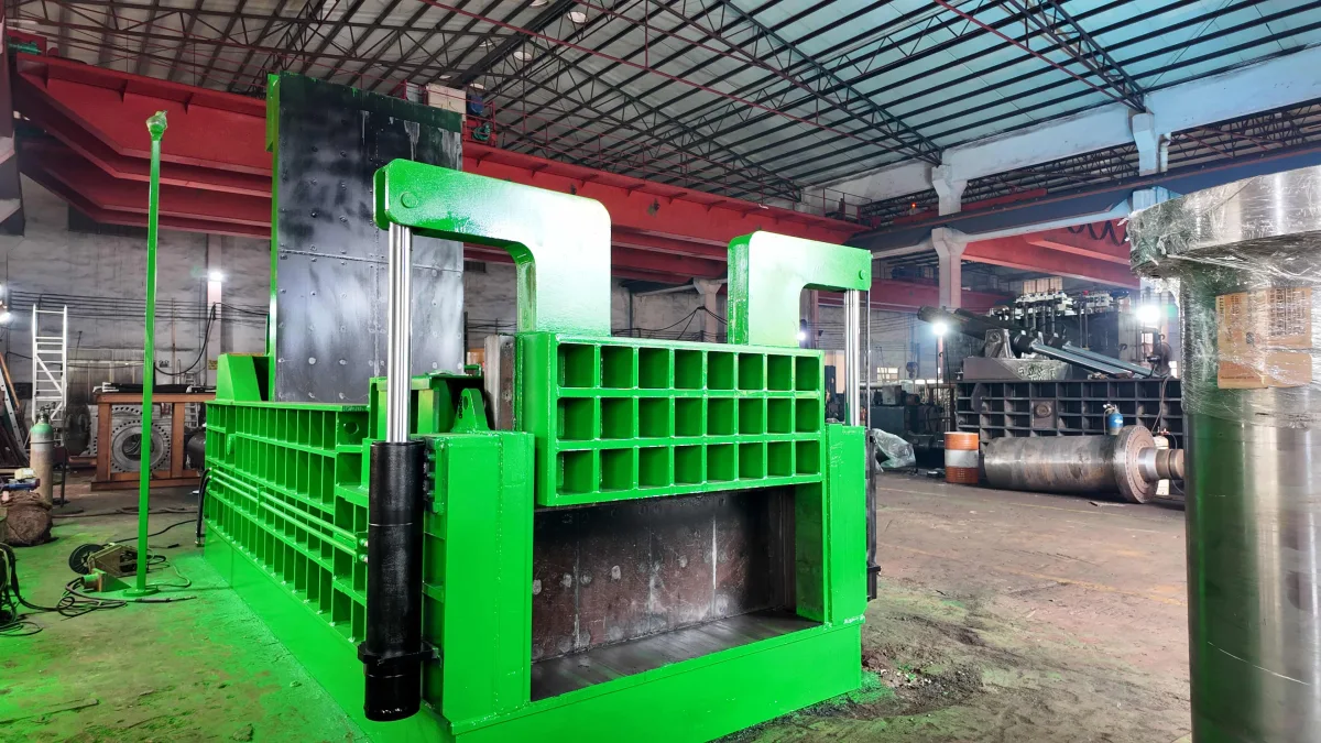 800T Horizontal Metal Baling Machine Commissioned in Japan image 8