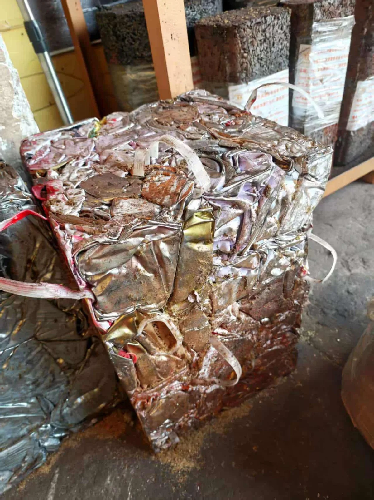 160T Side Push Type Metal Baler for Non-Ferrous Metal Recycling in Vietnam image 7