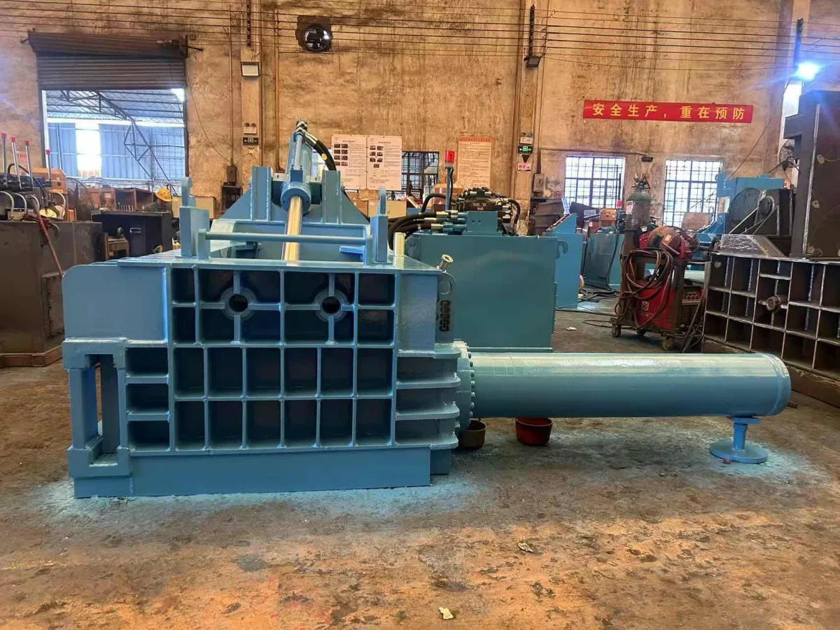 160T Side Push Type Metal Baler for Non-Ferrous Metal Recycling in Vietnam image 3