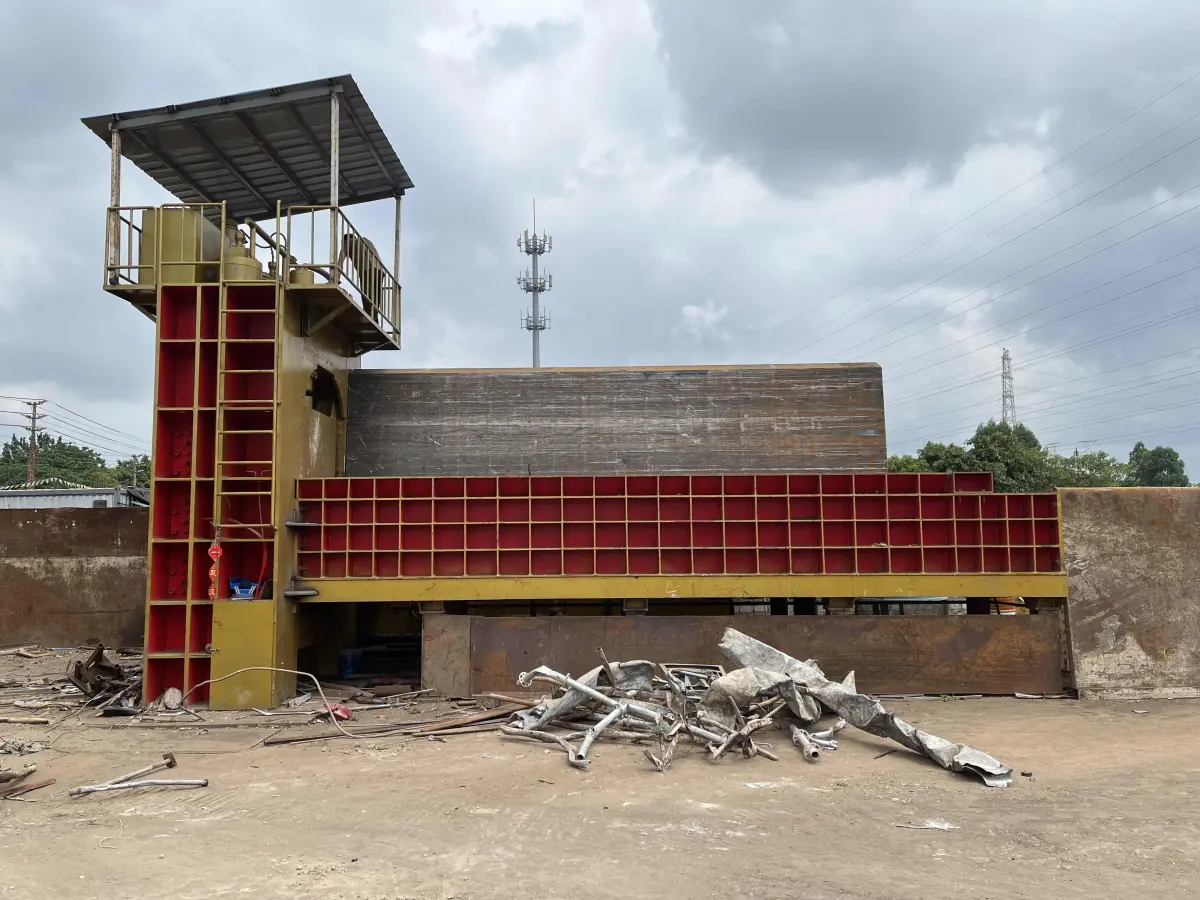Fast Blade Change Hydraulic Gantry Shear | High-Speed Scrap Steel Cutting photo 6