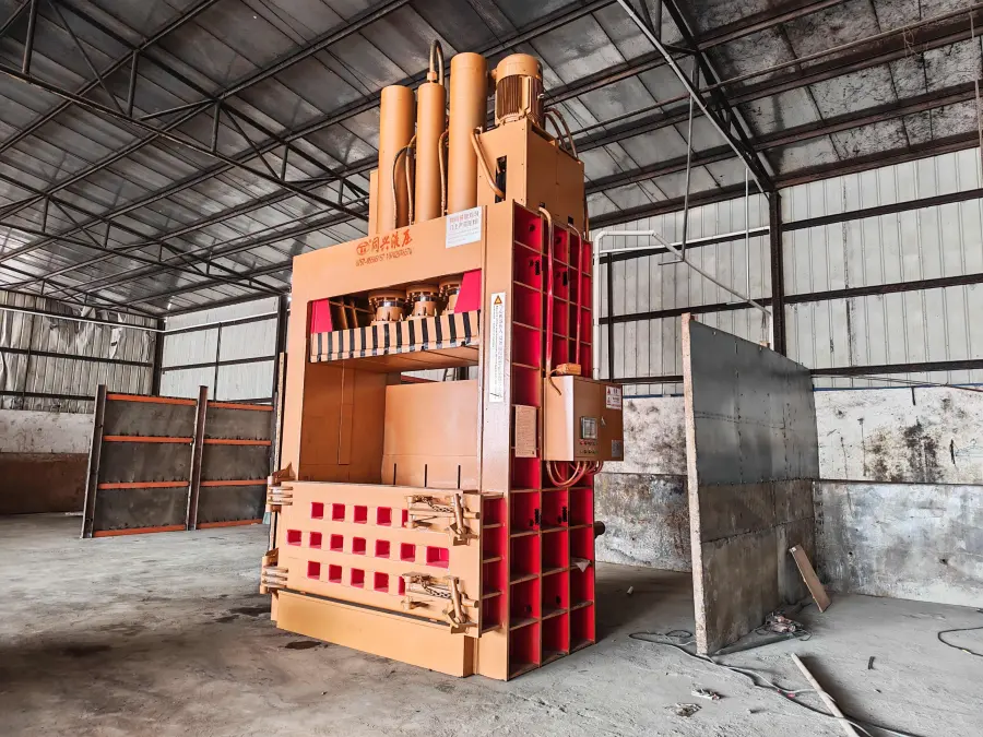470T Vertical Metal Baler for Scrap Stainless Steel Recycling