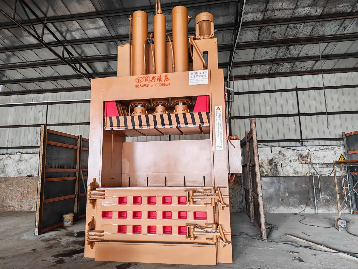 Vertical Stainless Steel & Aluminum Baler