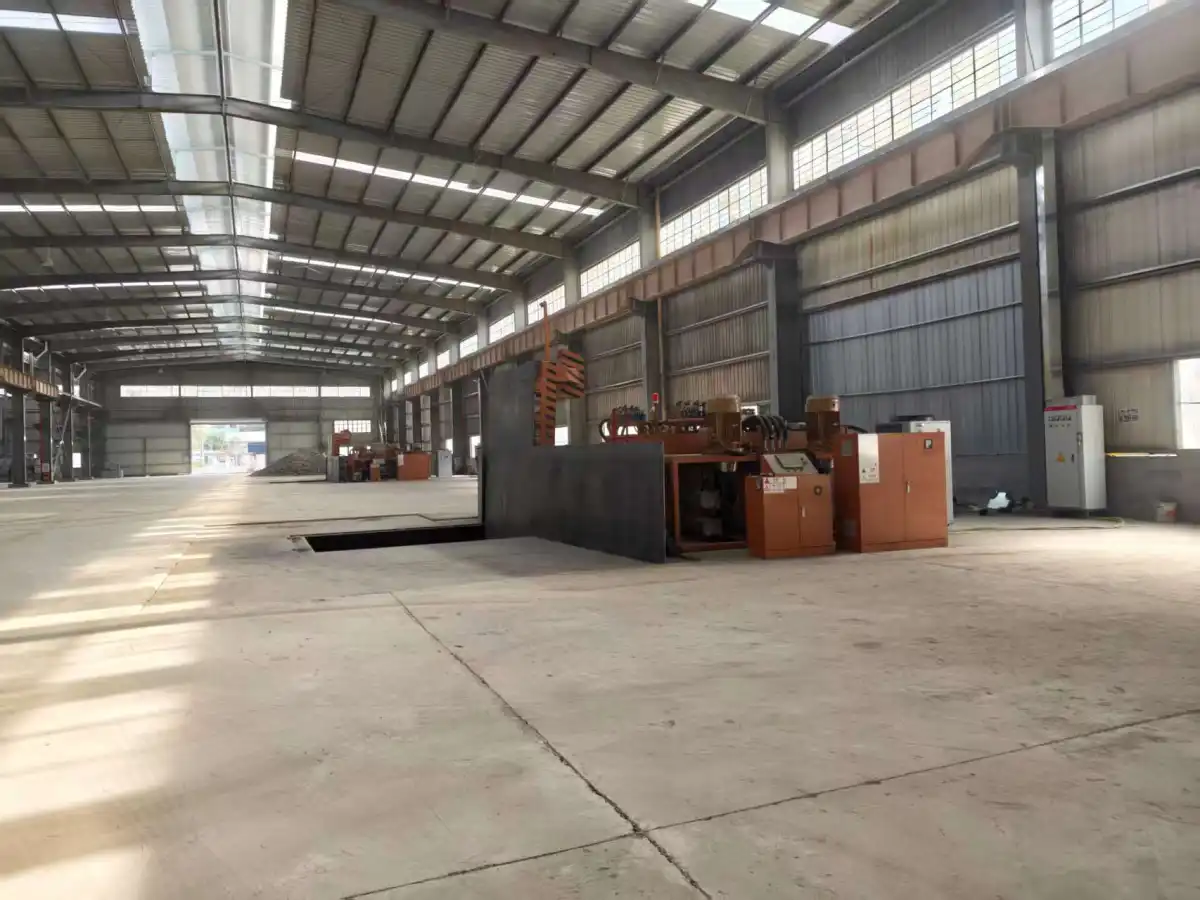 Double Main Cylinder Baler photo 10