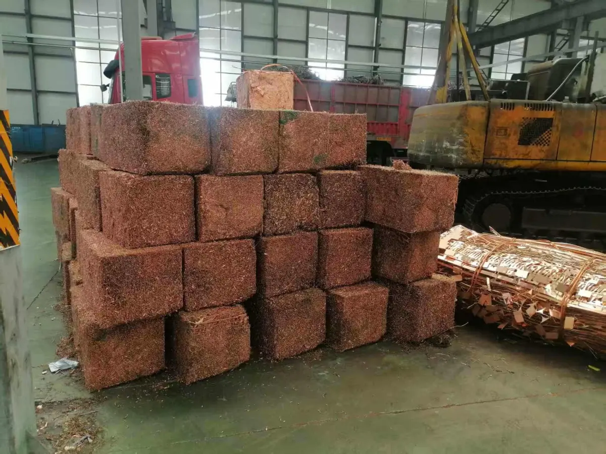Double Main Cylinder Baler