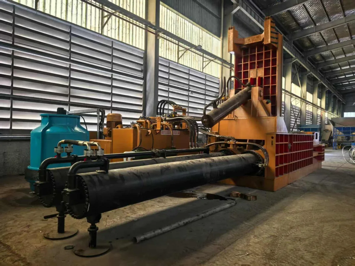 670T Horizontal Metal Baling Machine Commissioned in Thailand image 6