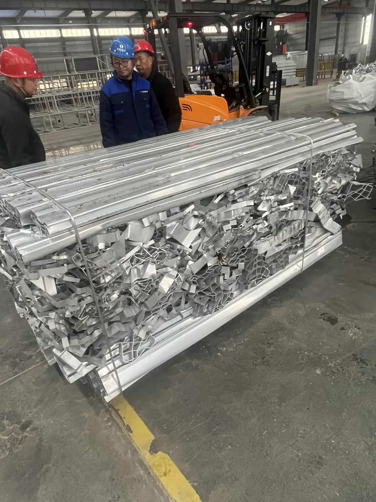 Vertical Stainless Steel & Aluminum Baler