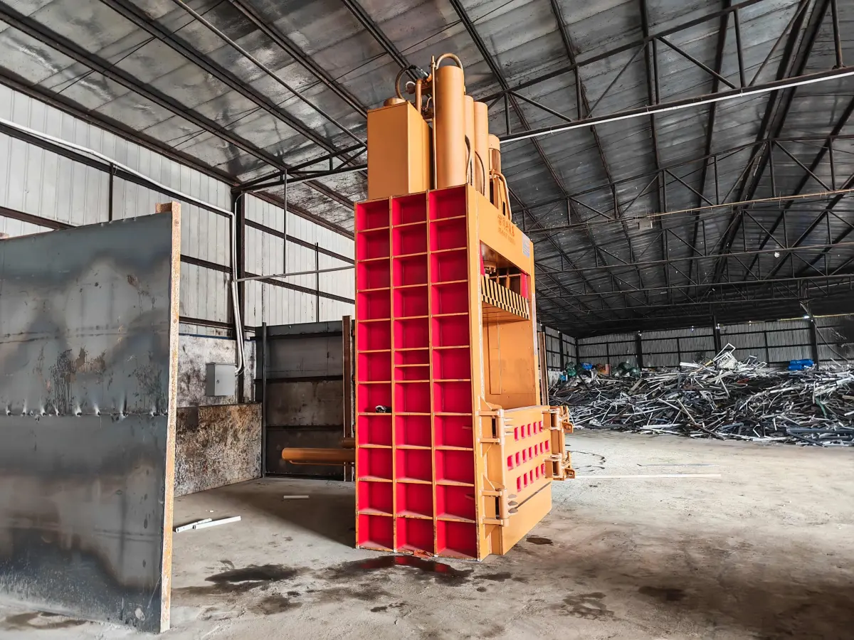 Vertical Stainless Steel & Aluminum Baler