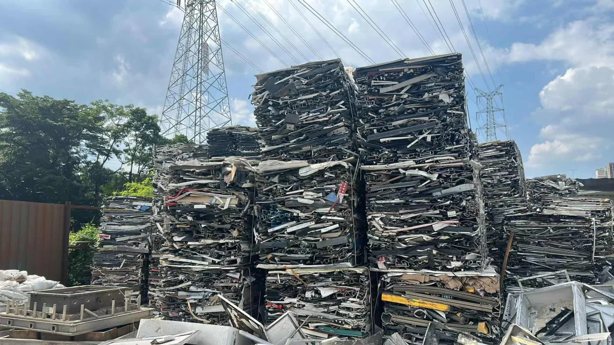 420T Vertical Metal Baler for Scrap Aluminum & Aluminum Alloy Recycling image 12